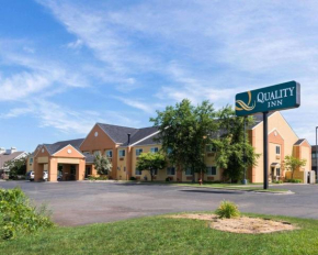 Гостиница Quality Inn Lakeville  Лейквилл